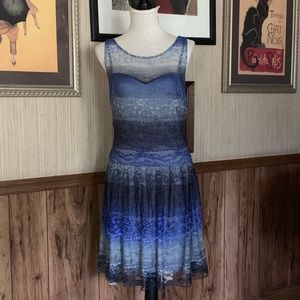 Betsey Johnson Sleeveless Dress size 8